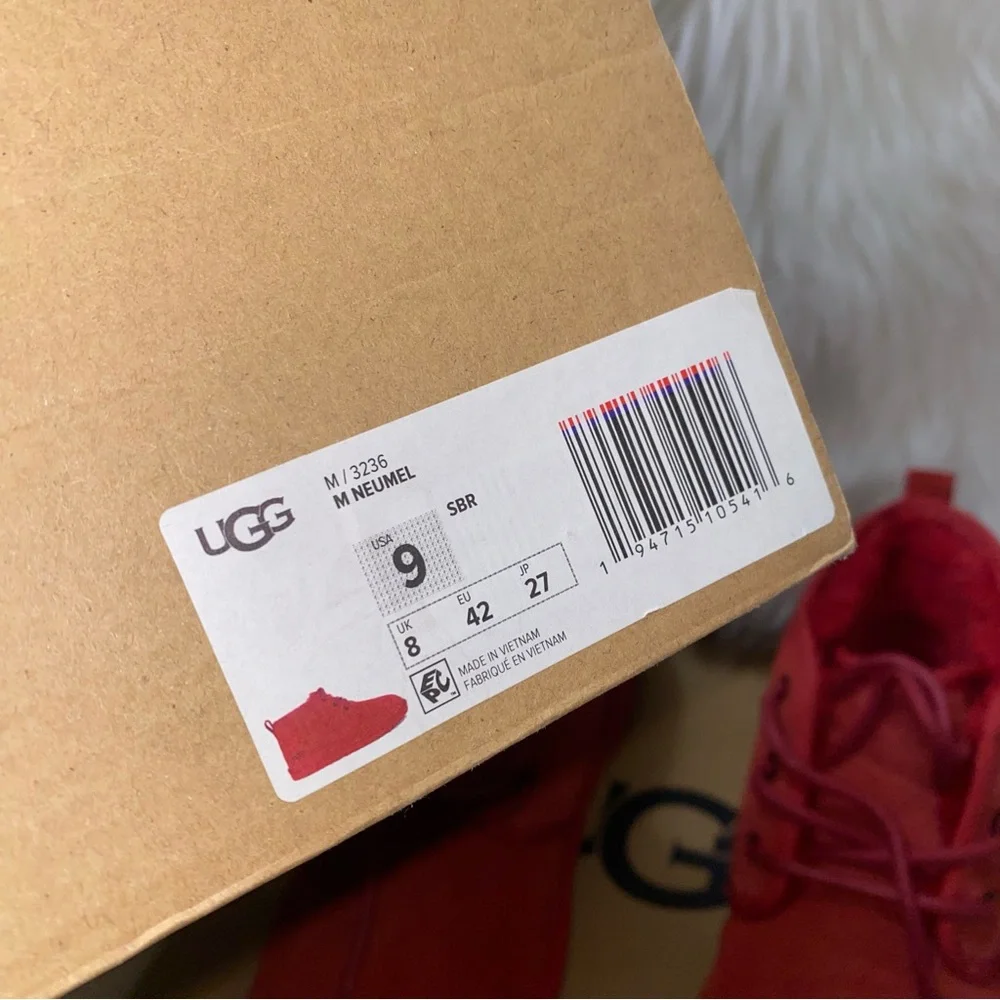 UGG Neumel boots size 9 men’s New